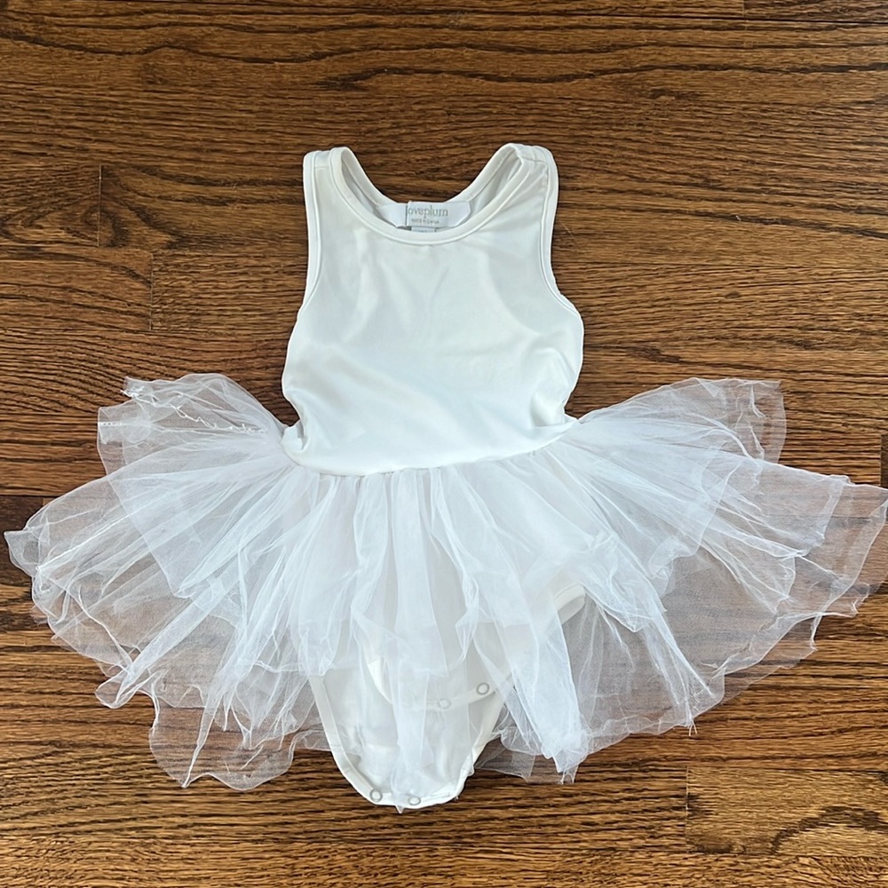 Iloveplum white tutu